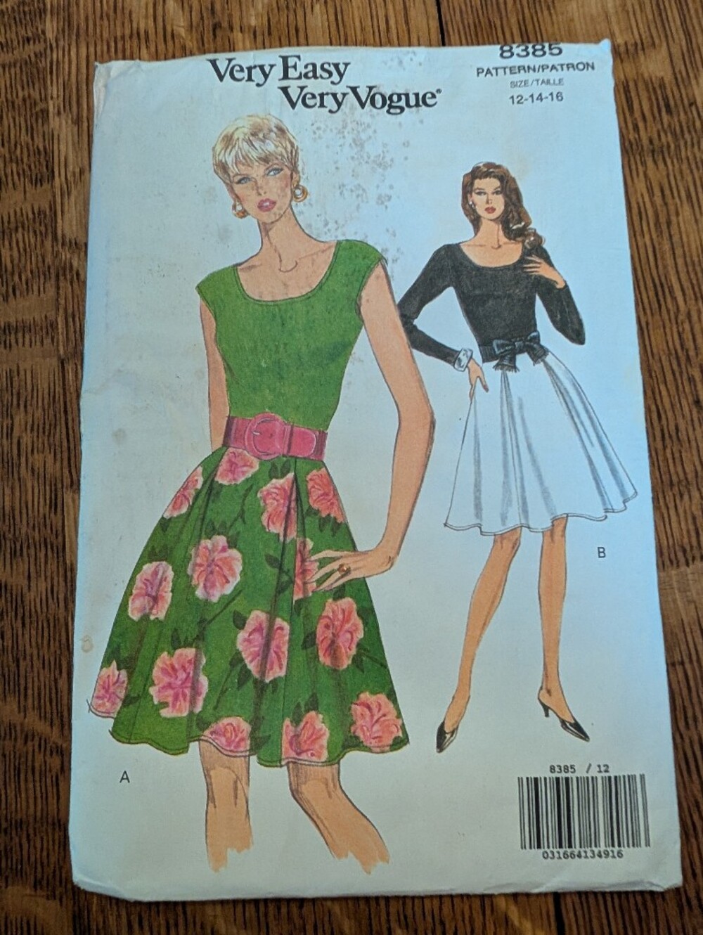 Vintage 1992 Vogue 8385 Fit & Flare Dress Sewing Pattern 12-16